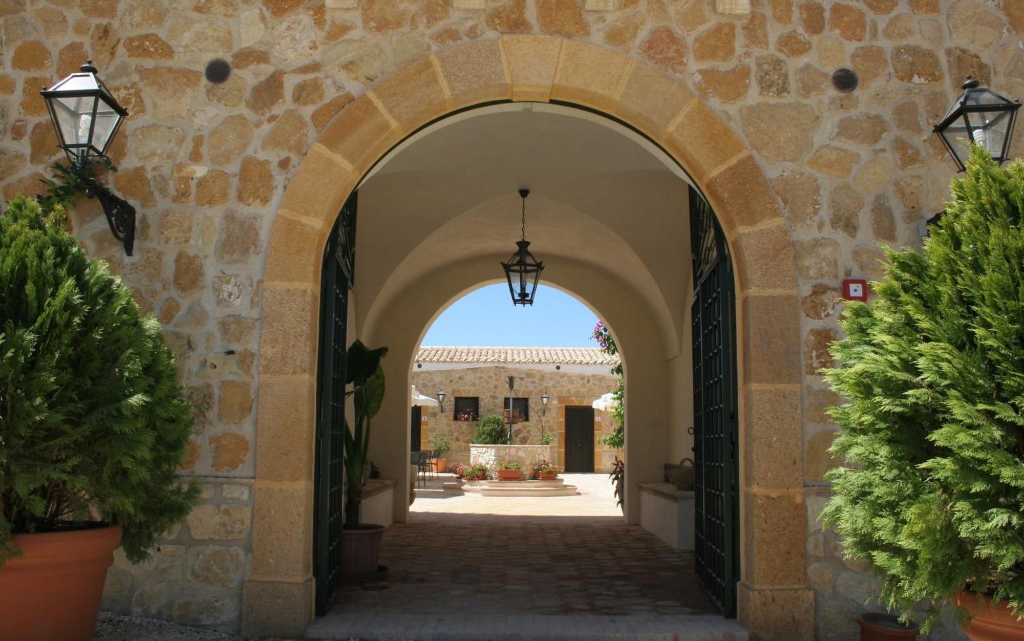 Don Giovanni Hotel Sambuca di Sicilia Dış mekan fotoğraf