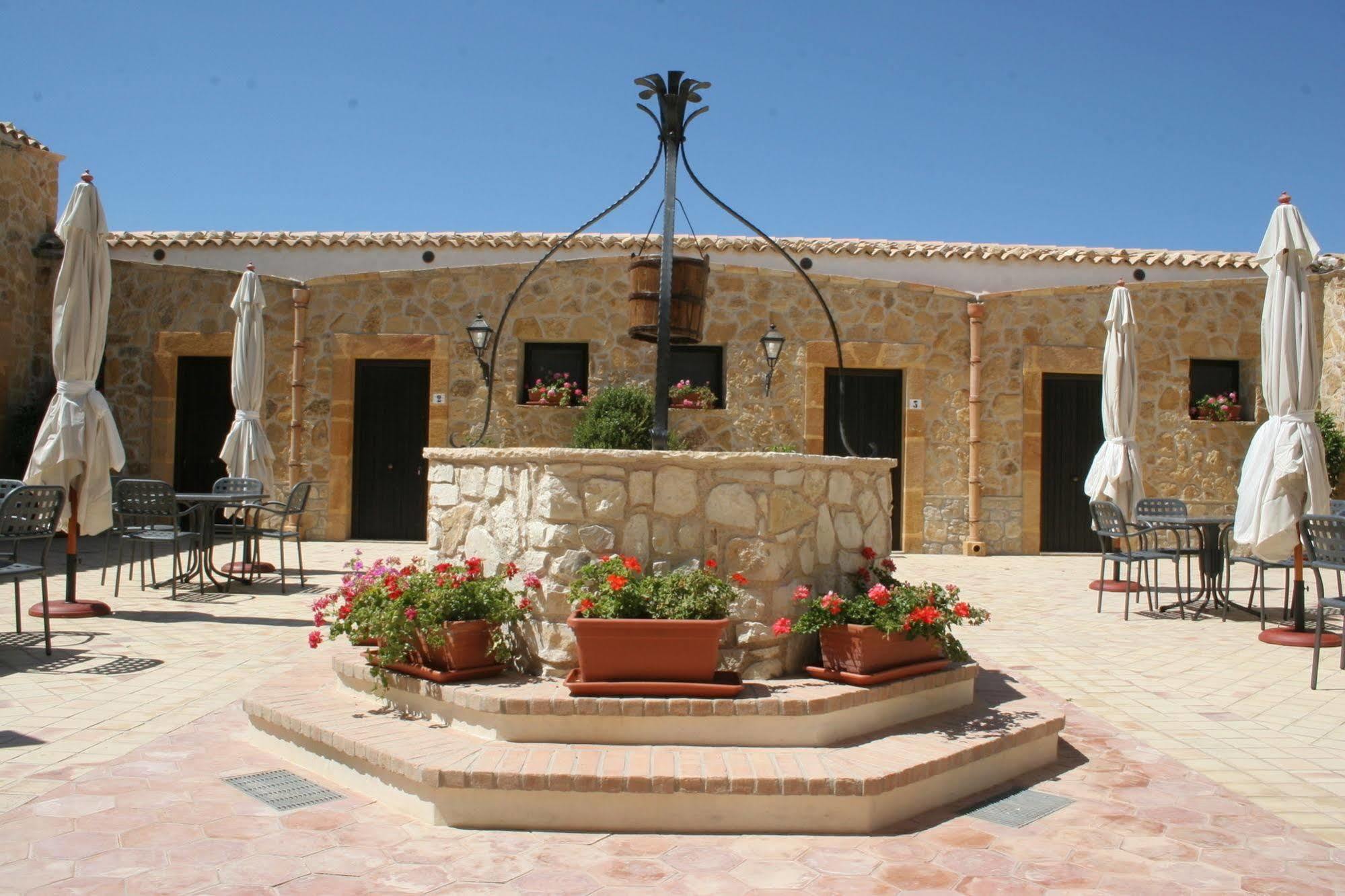Don Giovanni Hotel Sambuca di Sicilia Dış mekan fotoğraf